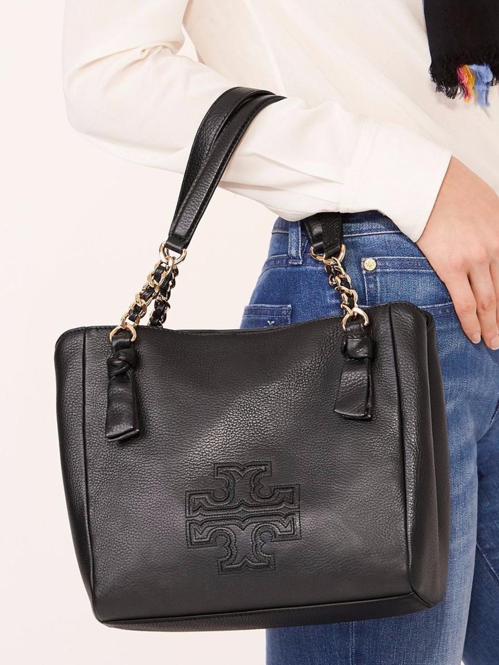 Tory Burch Black Pebbled Leather Shoulder Bag with Gold Chain Straps - Picture 2 of 3